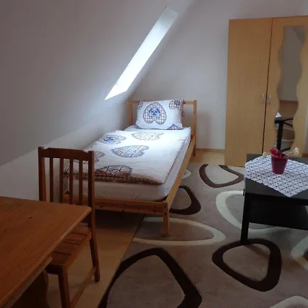 度假居 Haus In Der Naehe Von Messe