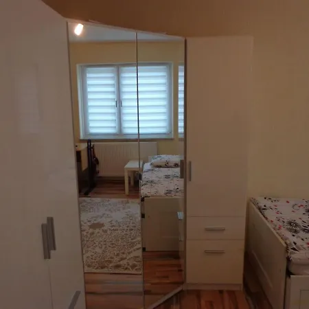 Haus In Der Naehe Von Messe Dom wakacyjny